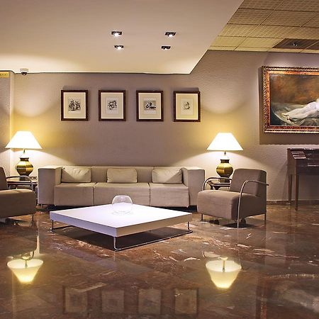 Hotel Goya Zaragoza Bagian luar foto