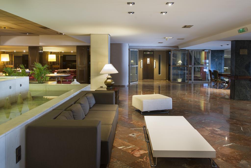 Hotel Goya Zaragoza Bagian luar foto