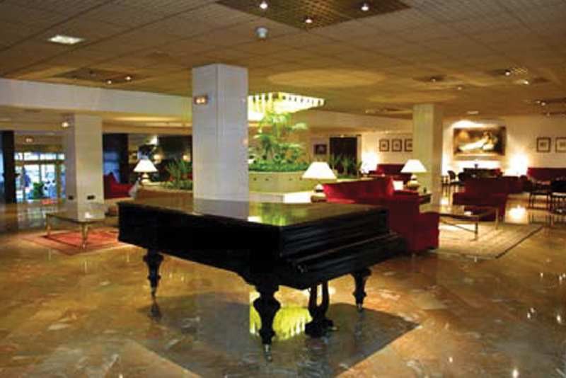 Hotel Goya Zaragoza Bagian luar foto